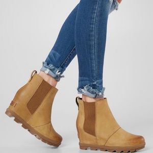 Sorel Women's Joan of Arctic Wedge II Chelsea Boot